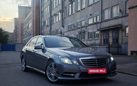 Mercedes-Benz E-Класс, 2012 год, 1 900 000 рублей, 1 фотография