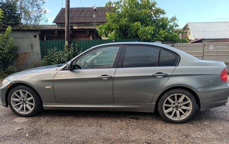 BMW 3 серия, 2009 год, 950 000 рублей, 28 фотография