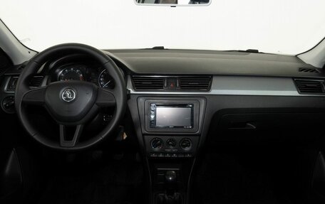 Skoda Rapid I, 2016 год, 948 000 рублей, 7 фотография