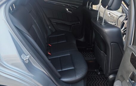 Mercedes-Benz E-Класс, 2012 год, 1 900 000 рублей, 6 фотография