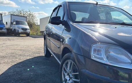 Renault Logan I, 2011 год, 335 000 рублей, 4 фотография