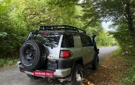 Toyota FJ Cruiser, 2007 год, 3 200 000 рублей, 16 фотография