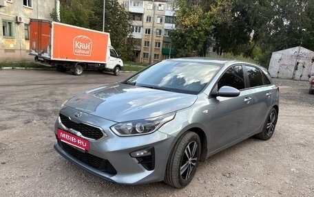 KIA cee'd III, 2018 год, 1 450 000 рублей, 2 фотография