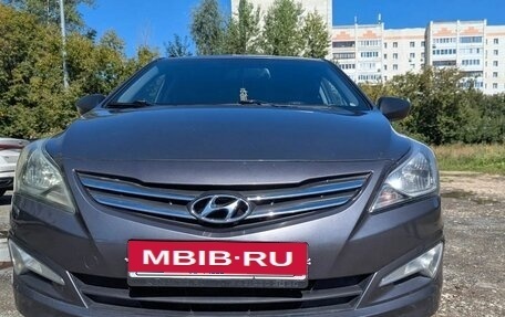 Hyundai Solaris II рестайлинг, 2015 год, 1 150 000 рублей, 3 фотография