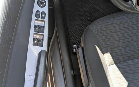 Hyundai Solaris II рестайлинг, 2015 год, 1 150 000 рублей, 14 фотография