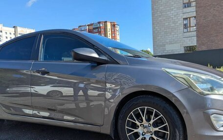 Hyundai Solaris II рестайлинг, 2015 год, 1 150 000 рублей, 11 фотография