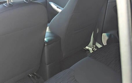 Hyundai Solaris II рестайлинг, 2015 год, 1 150 000 рублей, 19 фотография