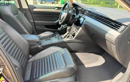 Volkswagen Passat B8 рестайлинг, 2018 год, 2 250 000 рублей, 24 фотография