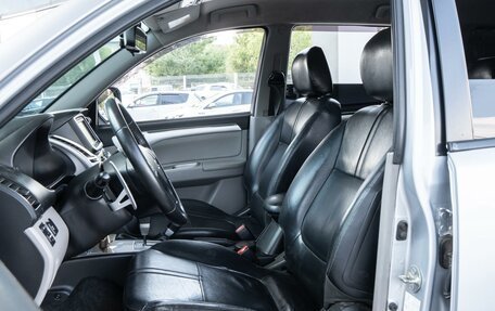 Mitsubishi Pajero Sport II рестайлинг, 2012 год, 1 699 000 рублей, 10 фотография