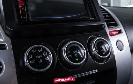 Mitsubishi Pajero Sport II рестайлинг, 2012 год, 1 699 000 рублей, 15 фотография