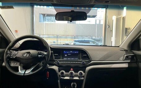 Hyundai Elantra VI рестайлинг, 2019 год, 1 164 000 рублей, 10 фотография