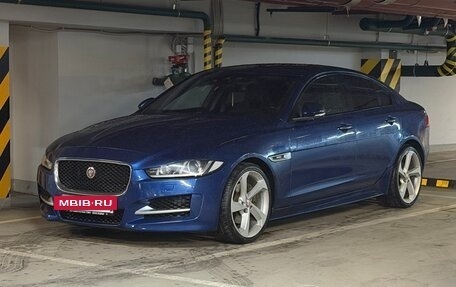 Jaguar XE I рестайлинг, 2015 год, 1 300 000 рублей, 4 фотография