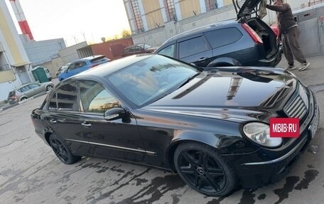 Mercedes-Benz E-Класс, 2002 год, 650 000 рублей, 3 фотография