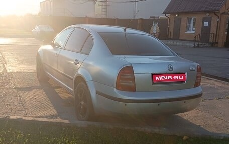 Skoda Superb III рестайлинг, 2005 год, 490 000 рублей, 1 фотография