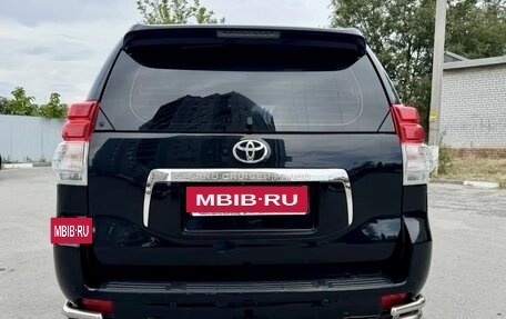Toyota Land Cruiser Prado 150 рестайлинг 2, 2011 год, 3 300 000 рублей, 7 фотография