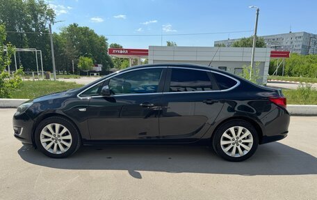 Opel Astra J, 2015 год, 1 100 000 рублей, 7 фотография