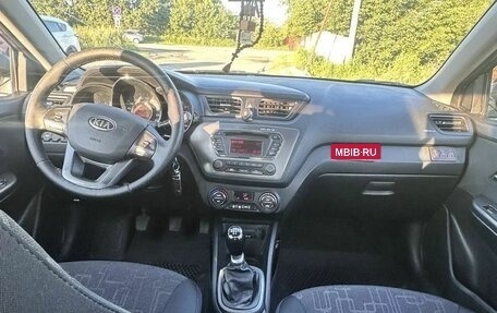 KIA Rio III рестайлинг, 2012 год, 649 999 рублей, 10 фотография