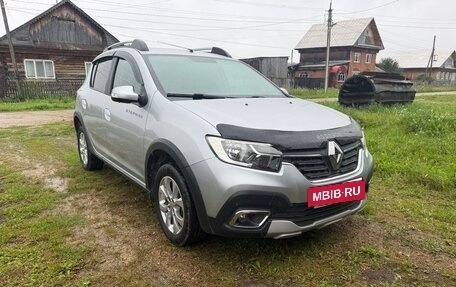 Renault Sandero II рестайлинг, 2020 год, 1 430 000 рублей, 2 фотография