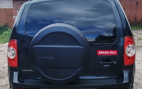 Chevrolet Niva I рестайлинг, 2017 год, 660 000 рублей, 3 фотография