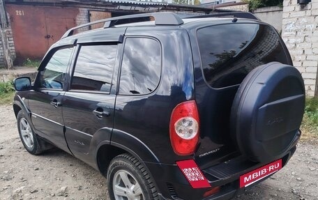 Chevrolet Niva I рестайлинг, 2017 год, 660 000 рублей, 7 фотография