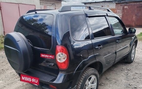 Chevrolet Niva I рестайлинг, 2017 год, 660 000 рублей, 5 фотография