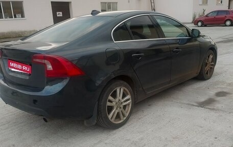 Volvo S60 III, 2010 год, 445 000 рублей, 3 фотография