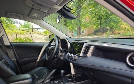 Toyota RAV4, 2017 год, 2 000 000 рублей, 6 фотография