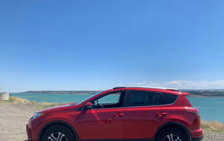 Toyota RAV4, 2017 год, 2 000 000 рублей, 5 фотография