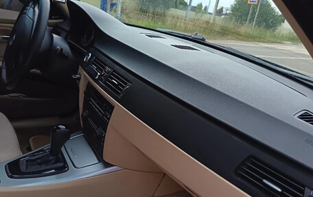 BMW 3 серия, 2005 год, 950 000 рублей, 12 фотография