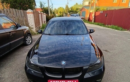 BMW 3 серия, 2005 год, 950 000 рублей, 18 фотография