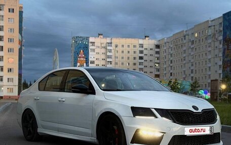 Skoda Octavia, 2017 год, 1 050 000 рублей, 4 фотография