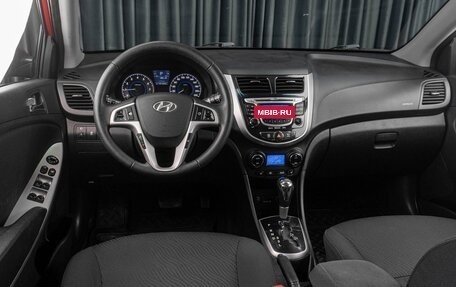 Hyundai Solaris II рестайлинг, 2012 год, 949 000 рублей, 8 фотография