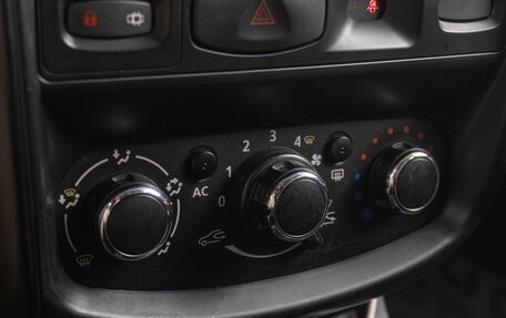 Renault Duster I рестайлинг, 2015 год, 819 000 рублей, 14 фотография