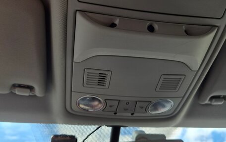 Volkswagen Tiguan I, 2011 год, 1 100 000 рублей, 15 фотография