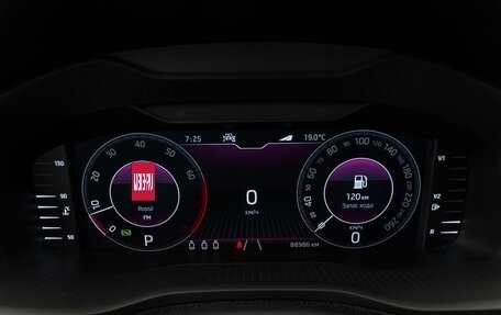 Skoda Karoq I, 2021 год, 2 780 000 рублей, 11 фотография