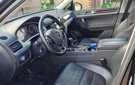 Volkswagen Touareg III, 2012 год, 2 159 999 рублей, 9 фотография
