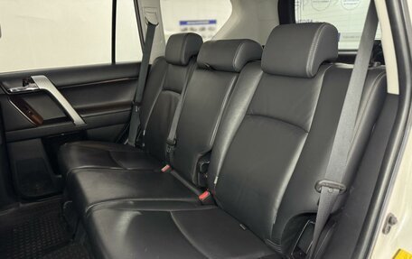Toyota Land Cruiser Prado 150 рестайлинг 2, 2017 год, 3 769 000 рублей, 31 фотография