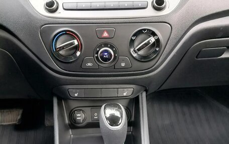 Hyundai Solaris II рестайлинг, 2017 год, 1 090 000 рублей, 10 фотография
