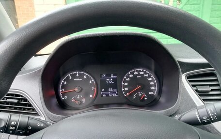 Hyundai Solaris II рестайлинг, 2017 год, 1 090 000 рублей, 9 фотография