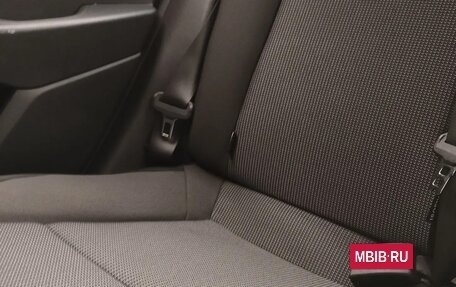 Hyundai Solaris II рестайлинг, 2017 год, 1 090 000 рублей, 12 фотография