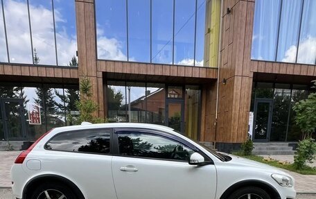 Volvo C30 I рестайлинг, 2010 год, 750 000 рублей, 4 фотография