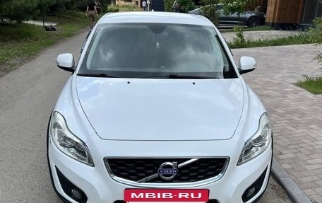 Volvo C30 I рестайлинг, 2010 год, 750 000 рублей, 2 фотография