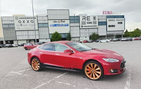 Tesla Model S I, 2014 год, 3 300 000 рублей, 2 фотография