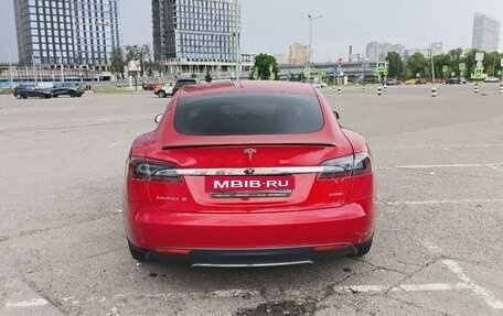 Tesla Model S I, 2014 год, 3 300 000 рублей, 4 фотография