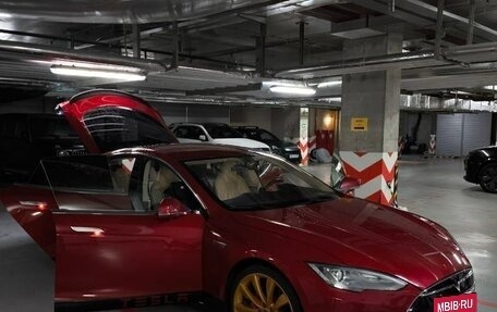 Tesla Model S I, 2014 год, 3 300 000 рублей, 26 фотография