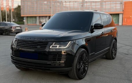 Land Rover Range Rover IV рестайлинг, 2018 год, 6 900 000 рублей, 2 фотография