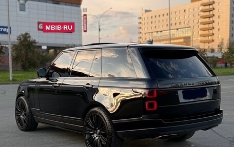 Land Rover Range Rover IV рестайлинг, 2018 год, 6 900 000 рублей, 4 фотография
