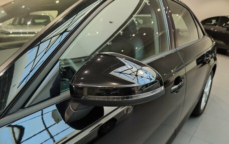 Audi A4, 2018 год, 2 179 000 рублей, 26 фотография