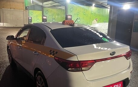 KIA Rio IV, 2019 год, 950 000 рублей, 3 фотография