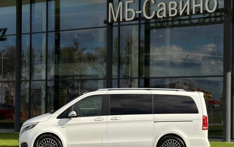 Mercedes-Benz V-Класс, 2016 год, 4 100 000 рублей, 6 фотография